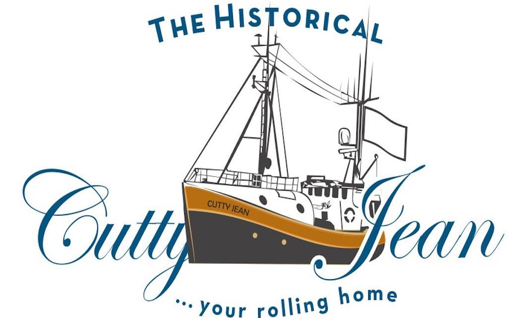 Cutty Jean Botel