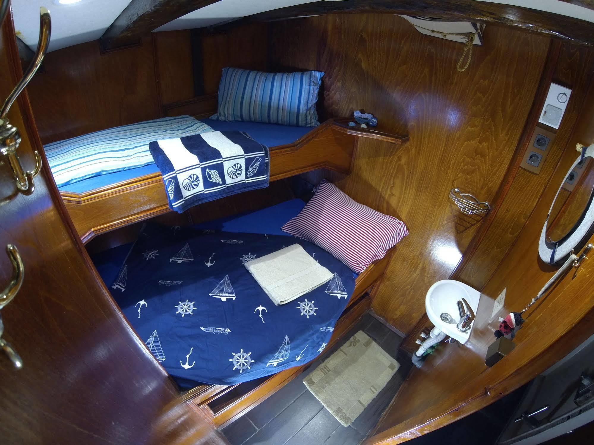 Botel Cutty Jean 3*